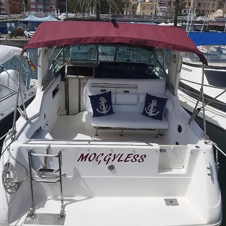 Bateau-hôtel Barco Agradable